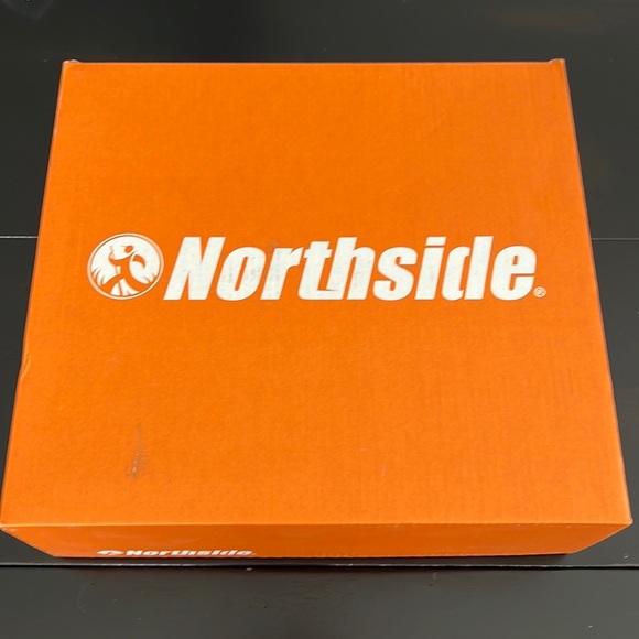 Northside boys blue and black snow boots new with tags - Picture 3 of 3